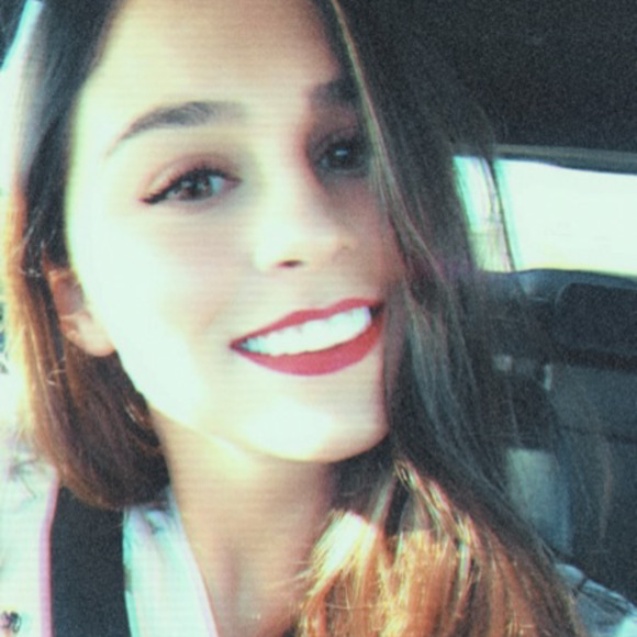 Meet your Posher, Lacie - Picture 1 of 1